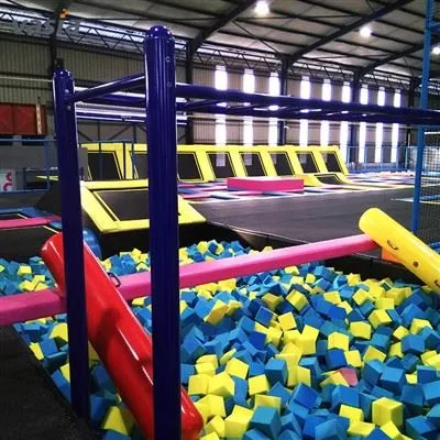 ترامبولين داخلي